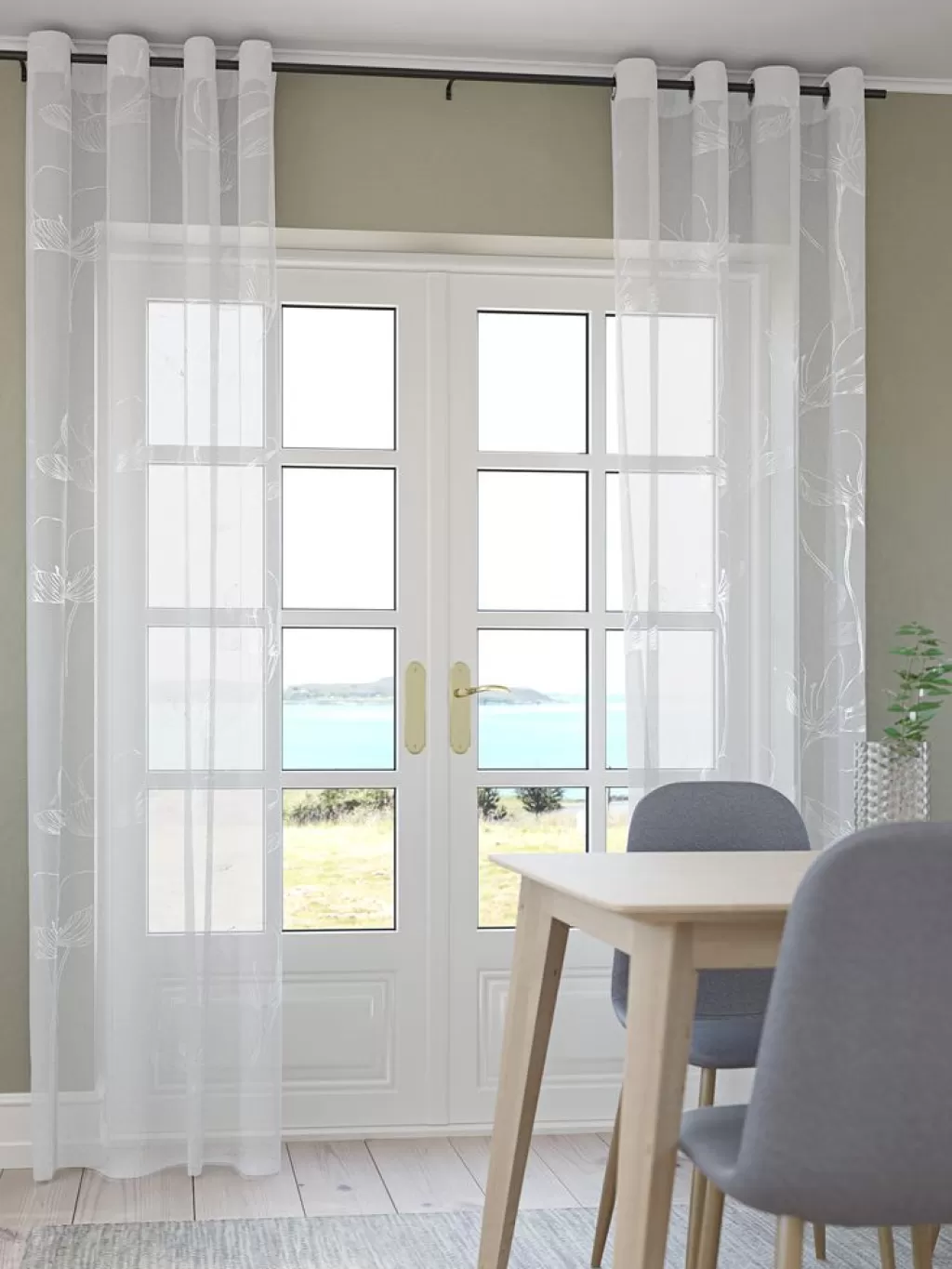 Outlet HESSA Firana 1x140x300 srebrny/biały