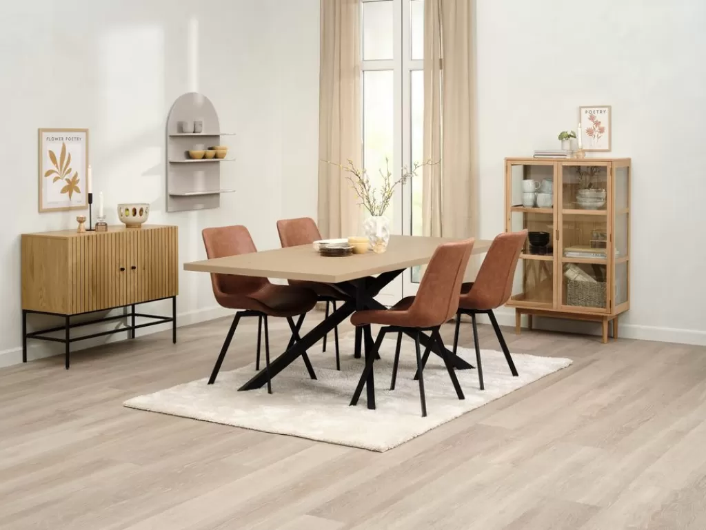 Store NORTOFT + HYGUM NORTOFT D200 stół dąb + 4 HYGUM krzesło koniak
