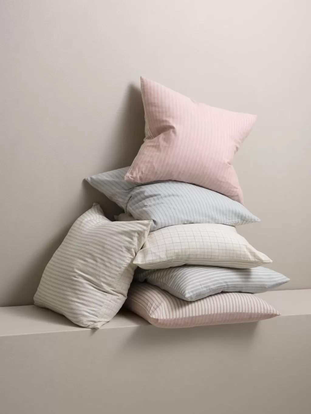 Clearance GULDREGN Poszewka ozdobna 50x50 różowy różany