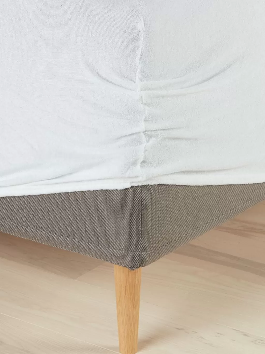 Hot TORA Prześcieradło frotte z gumką 90x200x35 biały